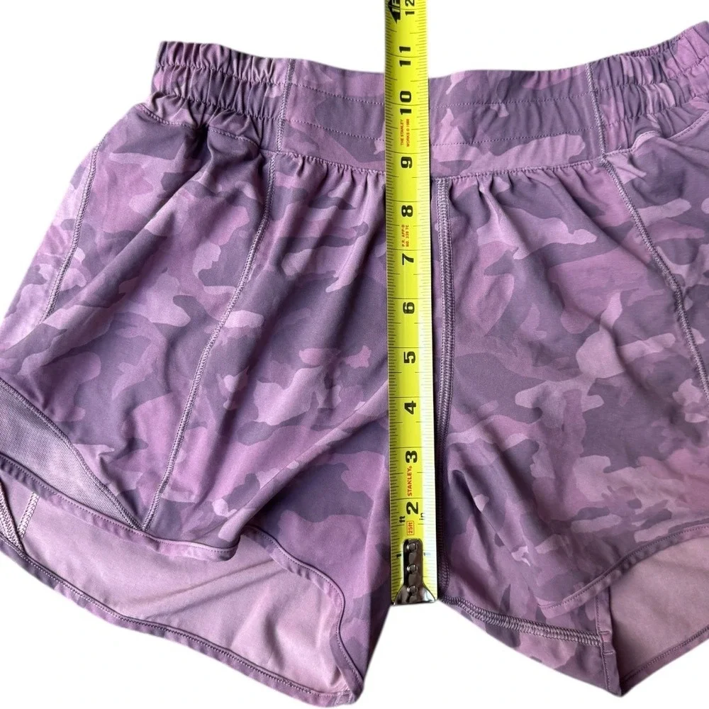 Lululemon Speed Up Camo Print Running Shorts Women's Size 6 Purple